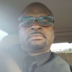 Meet your Posher, Sidney